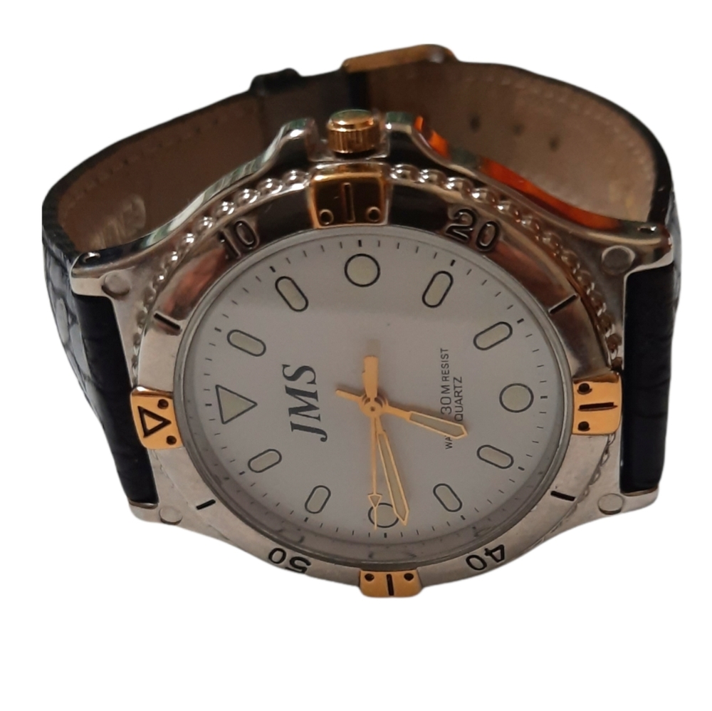 Cardinal  Leather Watch - Picture 3 of 3